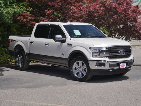 Used 2018 Ford F150 King Ranch w/ Equipment Group 601A Luxury AWD/4WD image 37