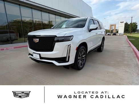 Used 2022 Cadillac Escalade Sport Platinum AWD/4WD image 1