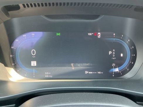 Used 2023 Volvo XC40 B5 Plus AWD/4WD image 14