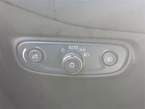 Certified 2021 Chevrolet Equinox LT image 20