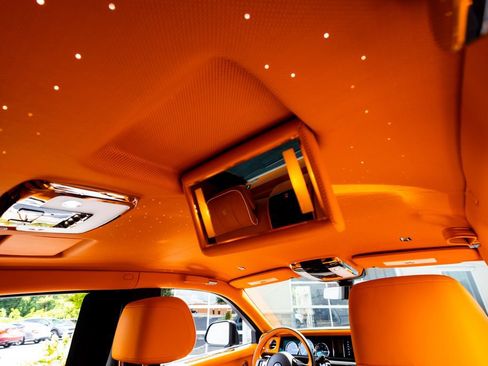Used 2024 Rolls-Royce Phantom Sedan RWD image 83