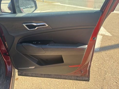 Used 2023 Kia Sportage X-Line w/ X-Line Premium Package image 12