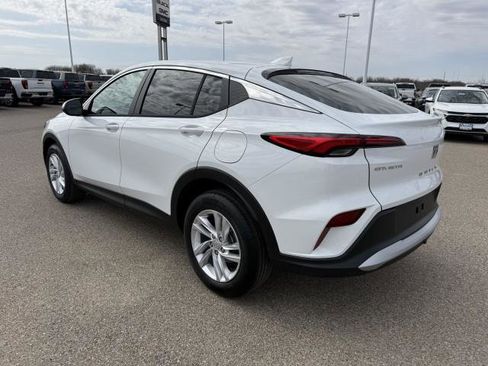 New 2026 Buick Envista Preferred image 7