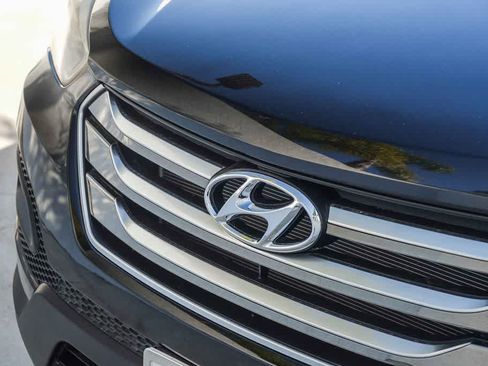 Used 2015 Hyundai Santa Fe Sport FWD image 8