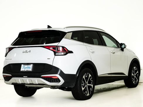 Used 2025 Kia Sportage EX AWD/4WD image 6
