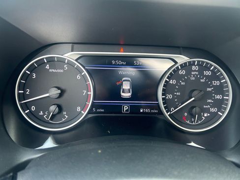 Certified 2025 Nissan Sentra SR w/ SR Premium Package image 19