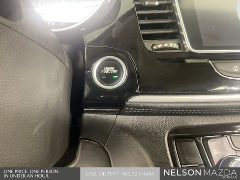 Used 2019 Buick Encore Sport Touring FWD image 41