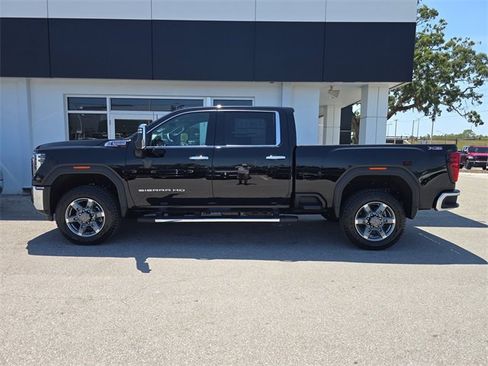 New 2025 GMC Sierra 2500 SLT w/ SLT Premium Package image 4