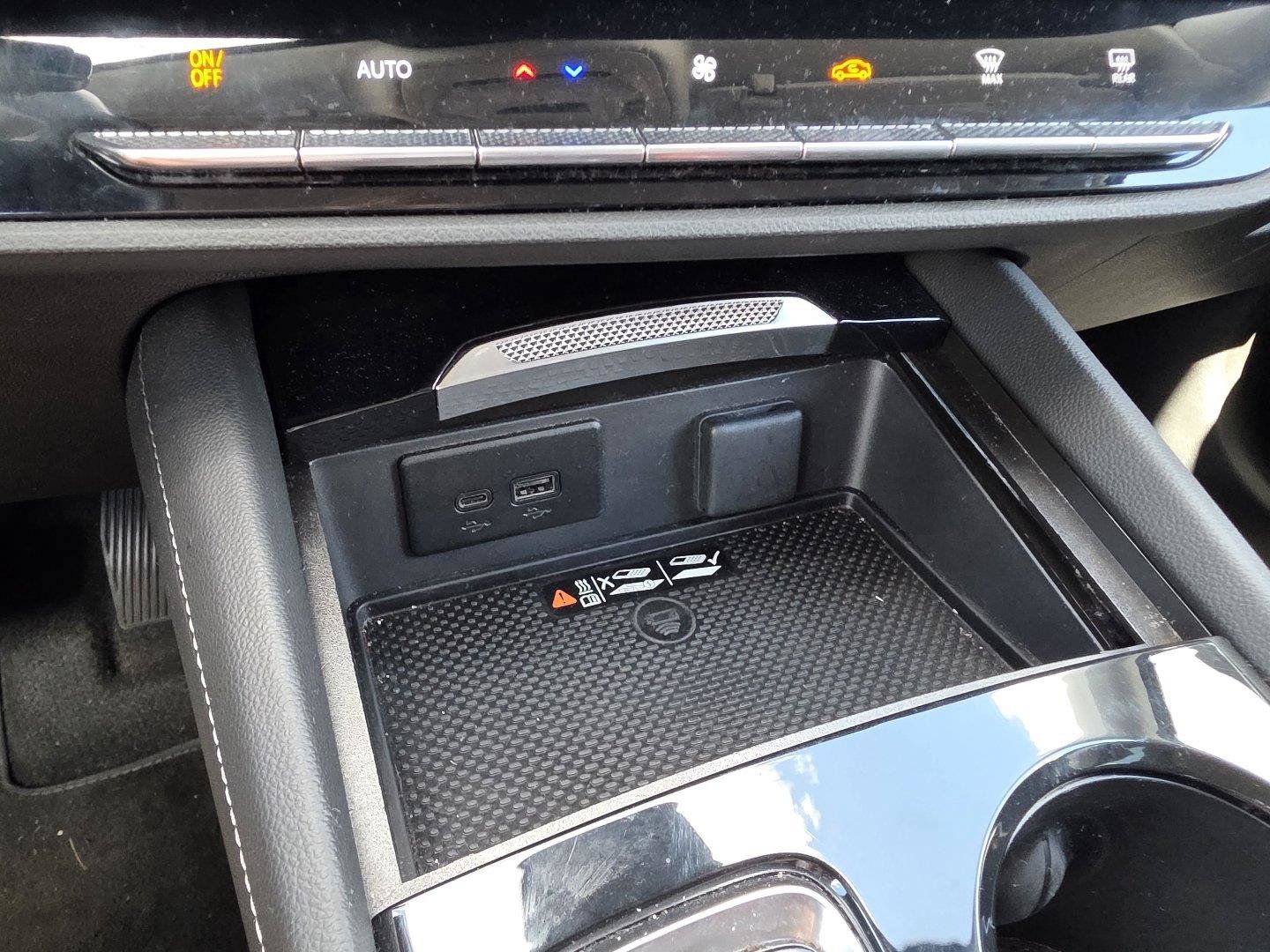 Used 2024 Buick Envision Preferred AWD/4WD image 18