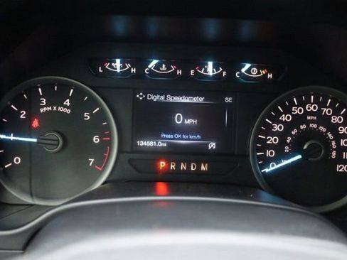 Used 2018 Ford F150 XLT w/ Heavy-Duty Payload Package image 21