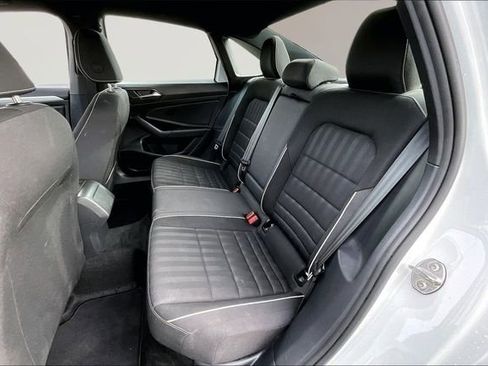 Used 2024 Volkswagen Jetta Sport image 19