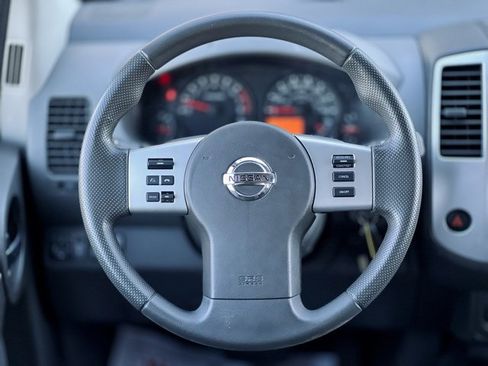 Used 2015 Nissan Xterra S image 34