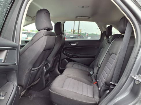 Used 2024 Ford Edge SE AWD/4WD image 18