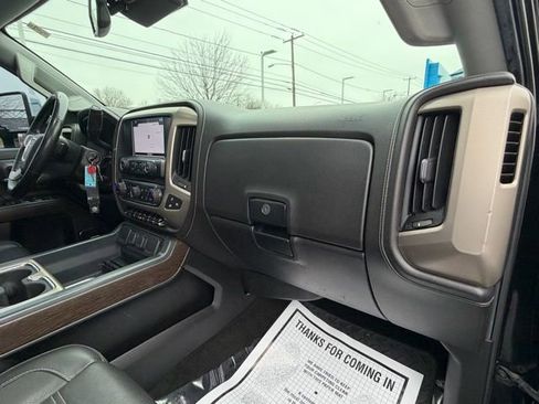 Used 2018 GMC Sierra 3500 Denali image 41