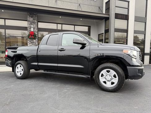 Used 2019 Toyota Tundra SR image 12