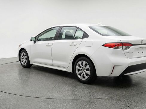 Used 2025 Toyota Corolla LE FWD image 6