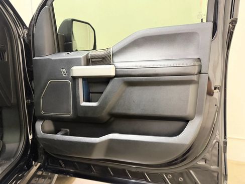 Used 2019 Ford F150 Raptor w/ Equipment Group 802A Luxury AWD/4WD image 27
