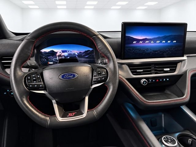 Used 2026 Ford Explorer ST AWD/4WD image 30