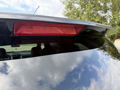 Used 2012 Ford Explorer XLT image 40