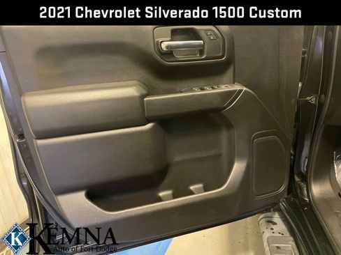 Used 2021 Chevrolet Silverado 1500 Custom image 12