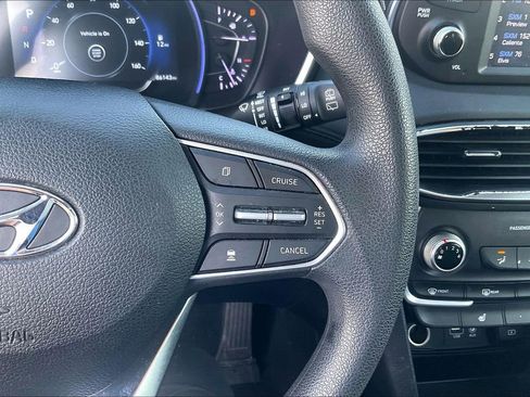 Used 2019 Hyundai Santa Fe SEL image 18