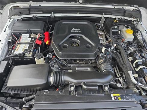 Used 2019 Jeep Wrangler Unlimited Rubicon image 29