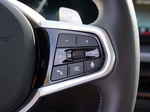 Used 2025 BMW M340i w/ Premium Package image 17