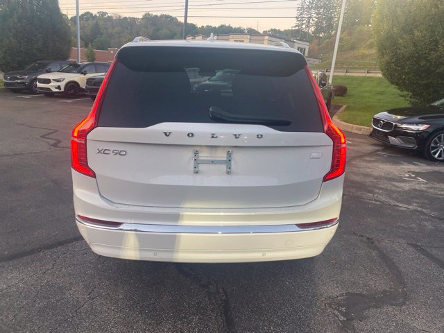 Used 2024 Volvo XC90 T8 Ultimate AWD/4WD image 6