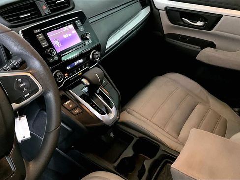 Used 2018 Honda CR-V LX image 17