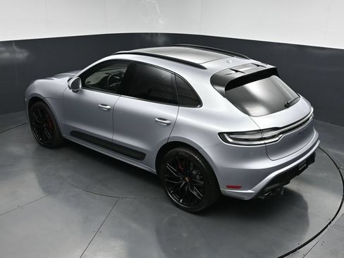 New 2024 Porsche Macan GTS AWD/4WD image 16