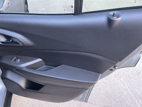 Used 2025 Chevrolet Trax ACTIV w/ Driver Confidence Package image 14