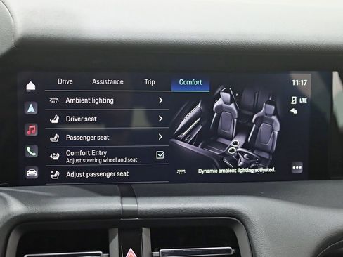 Used 2022 Porsche Taycan 4 Cross Turismo image 22