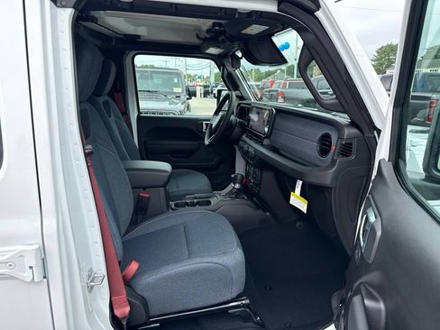 New 2026 Jeep Wrangler Unlimited Sport w/ Dual Top Group AWD/4WD image 24