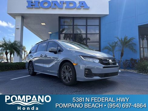 Certified 2025 Honda Odyssey Touring image 1