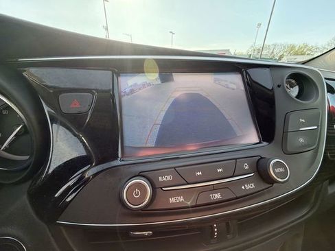 Used 2019 Buick Envision Essence AWD/4WD image 20