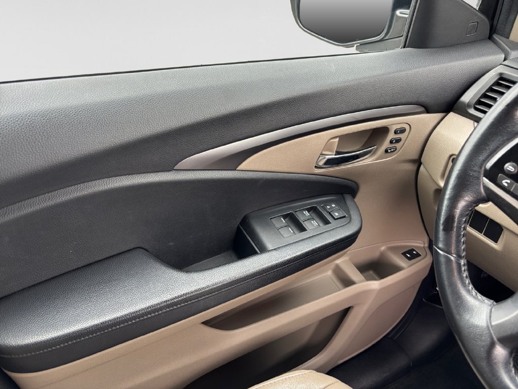 Used 2021 Honda Pilot EX-L image 17