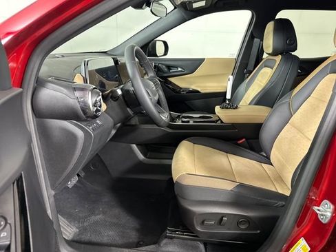 New 2026 Chevrolet Equinox ACTIV w/ Convenience Package III image 39