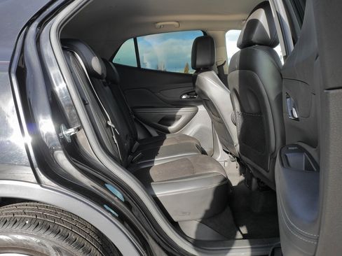 Used 2019 Buick Encore Sport Touring image 11