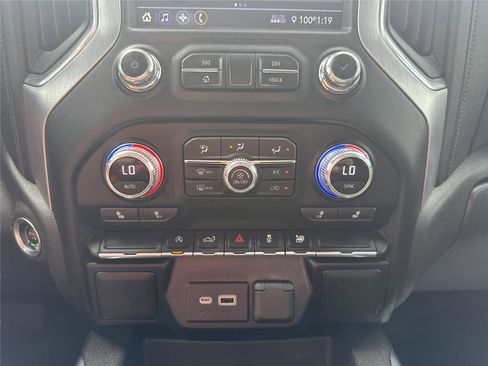 Used 2021 GMC Sierra 1500 Elevation image 27