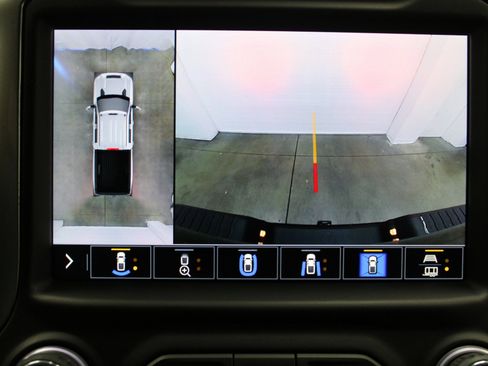 Used 2021 Chevrolet Silverado 3500 LTZ w/ LTZ Plus Package image 35