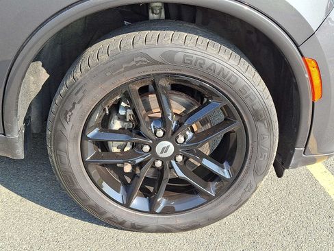 Certified 2024 Dodge Durango GT AWD/4WD image 8