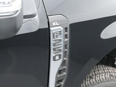 New 2025 Ford F250 XL image 6