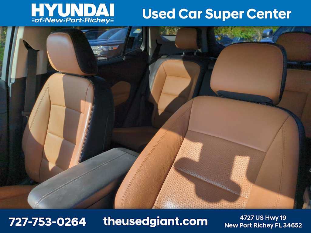 Used 2018 GMC Terrain SLT w/ Preferred Package FWD image 3