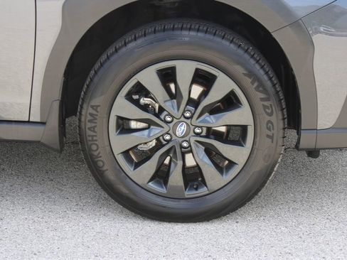 Used 2023 Subaru Outback Onyx Edition AWD/4WD image 33