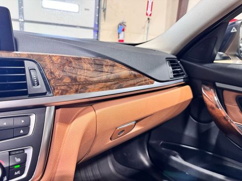 Used 2014 BMW 335i xDrive Sedan image 19