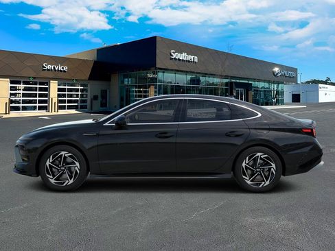 New 2026 Hyundai Sonata SEL image 3