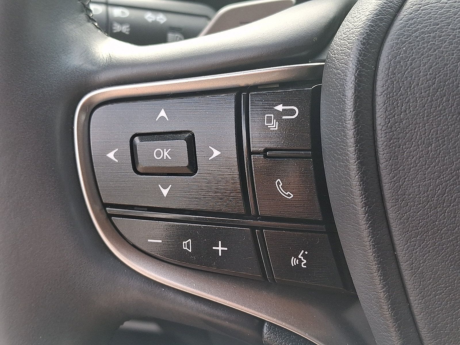 Certified 2023 Lexus ES 350 w/ Premium Package FWD image 22