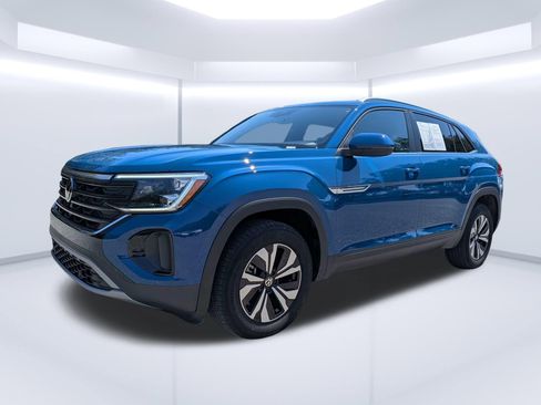 Used 2025 Volkswagen Atlas Cross Sport SE FWD image 7