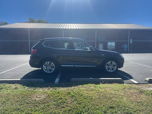 Used 2015 BMW X3 xDrive28i image 4