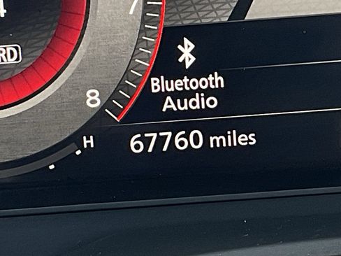 Used 2021 Nissan Rogue Platinum FWD image 30
